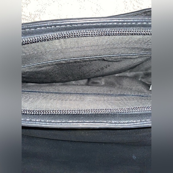 MARC NEW YORK Crossbody BLACK Andrew Marc Purse/Handbag GOLD Chain Used - Picture 8 of 9